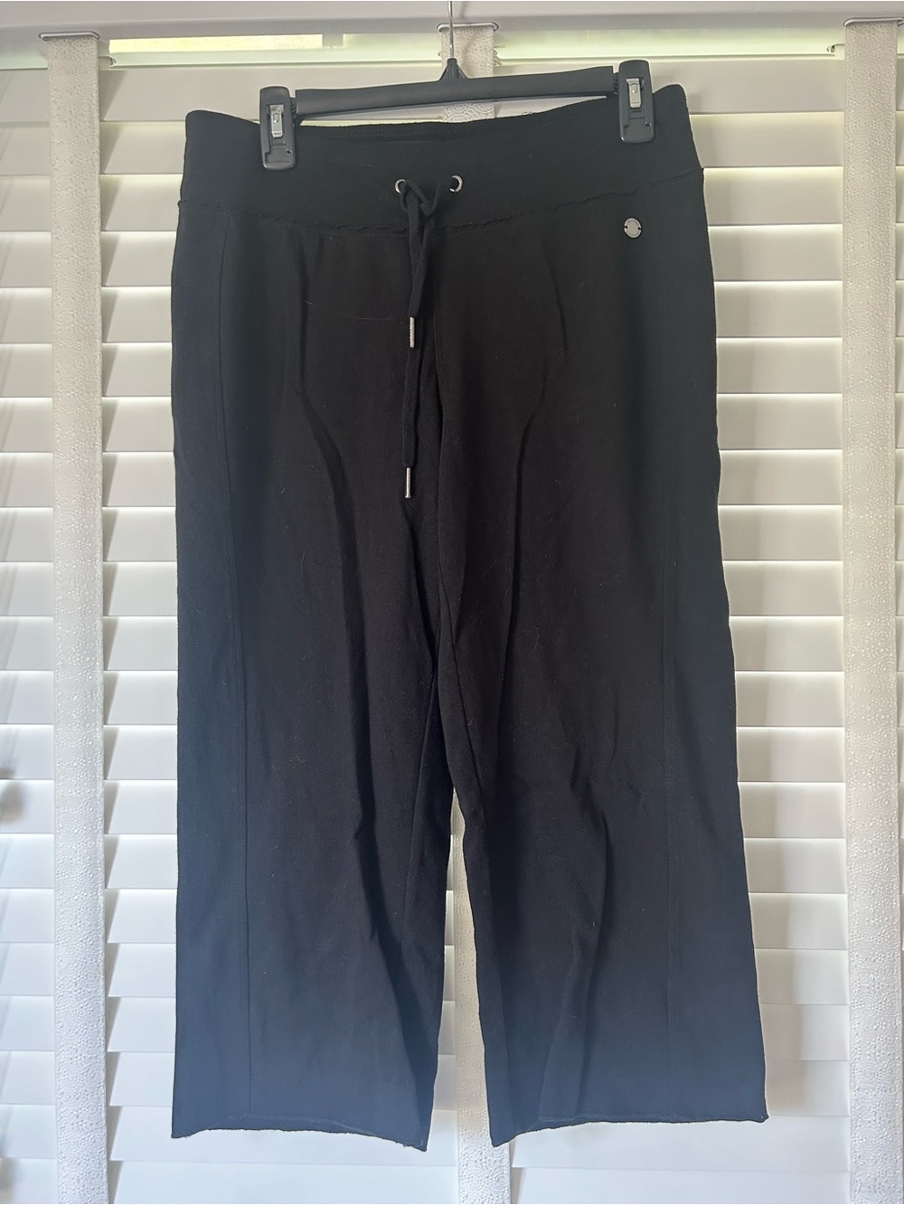 Calvin Klein Performance Sweatpants Cropped Wide Leg Black Medium